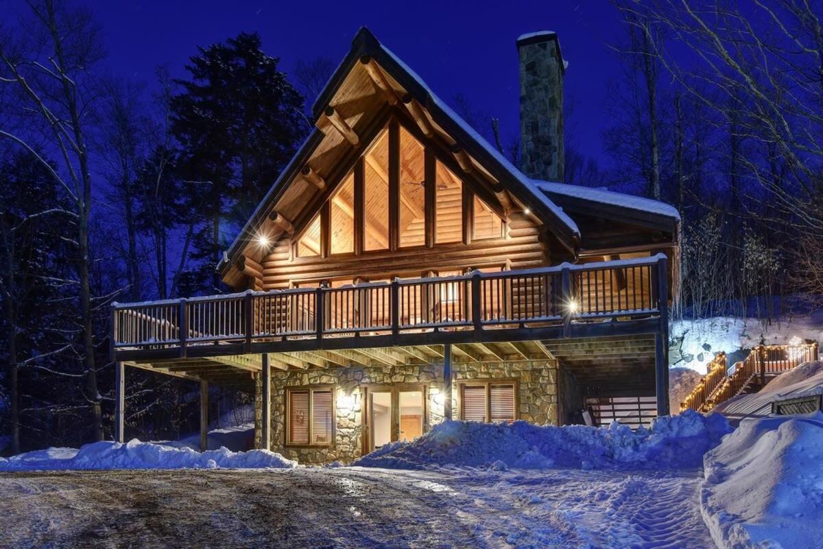 Chic Familiale, Relaxant Avec Spa En Montagnes Labelle Экстерьер фото