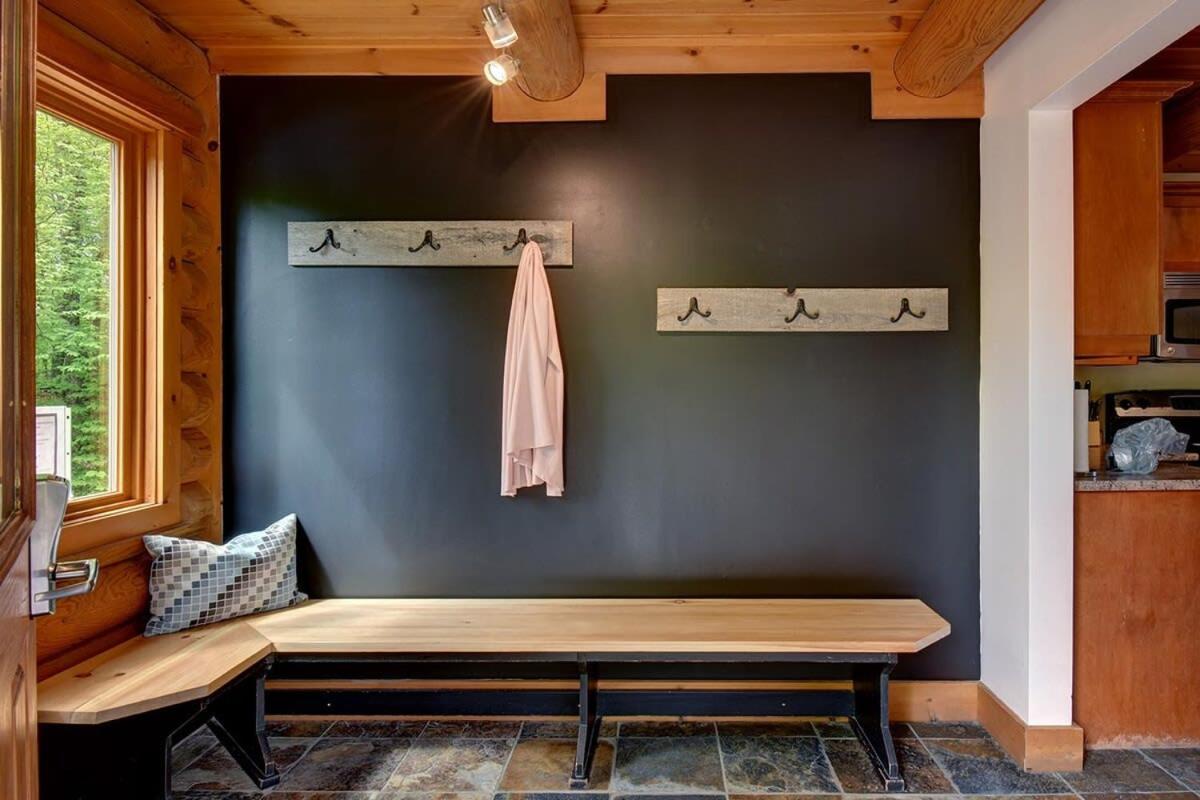 Chic Familiale, Relaxant Avec Spa En Montagnes Labelle Экстерьер фото