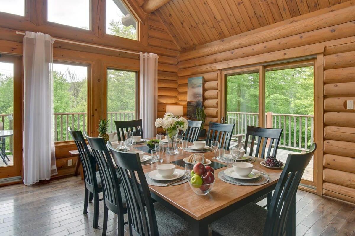 Chic Familiale, Relaxant Avec Spa En Montagnes Labelle Экстерьер фото