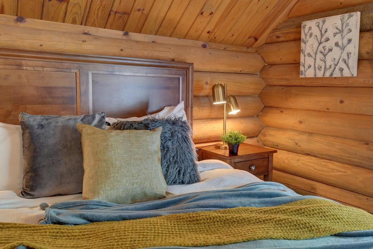 Chic Familiale, Relaxant Avec Spa En Montagnes Labelle Экстерьер фото