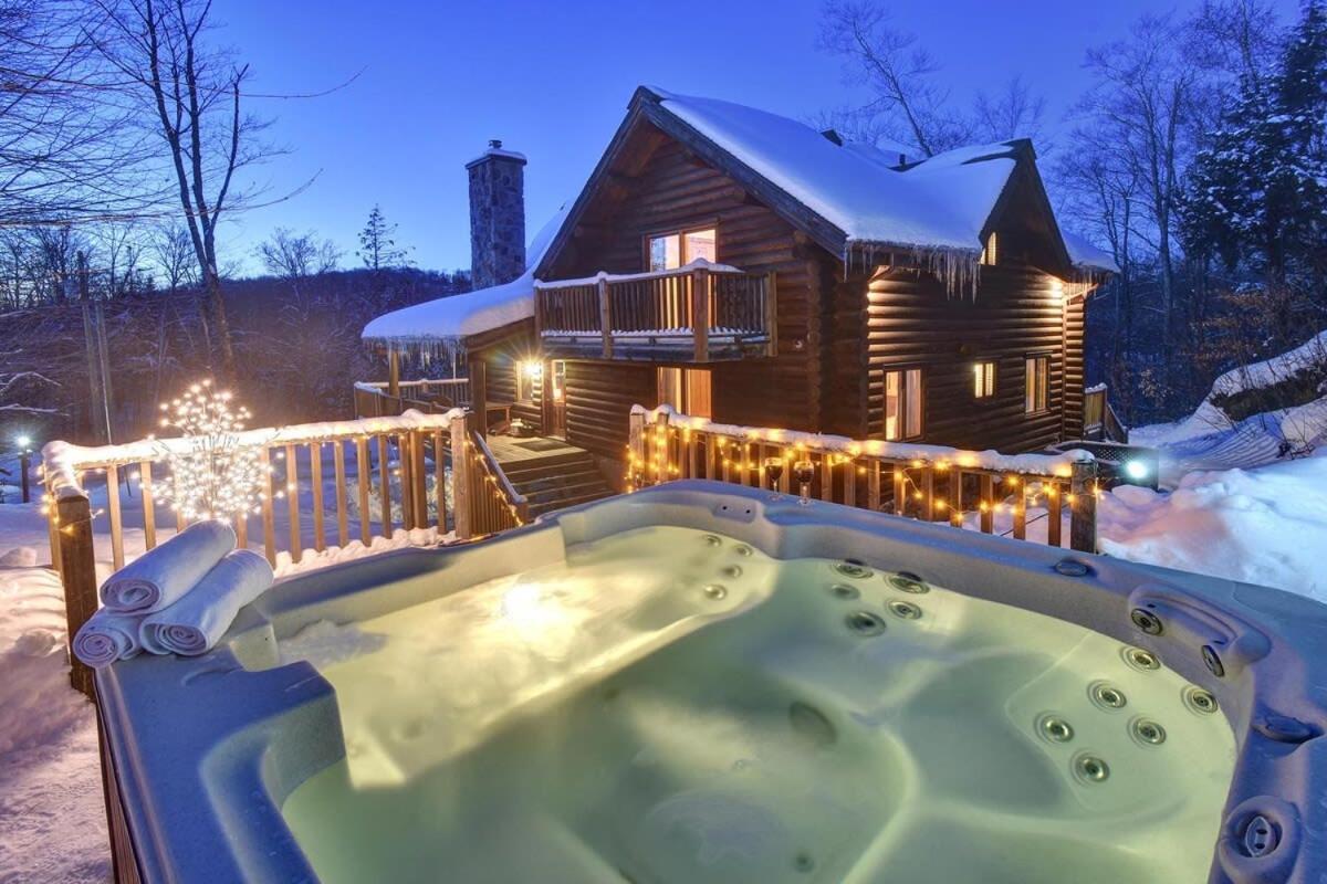 Chic Familiale, Relaxant Avec Spa En Montagnes Labelle Экстерьер фото